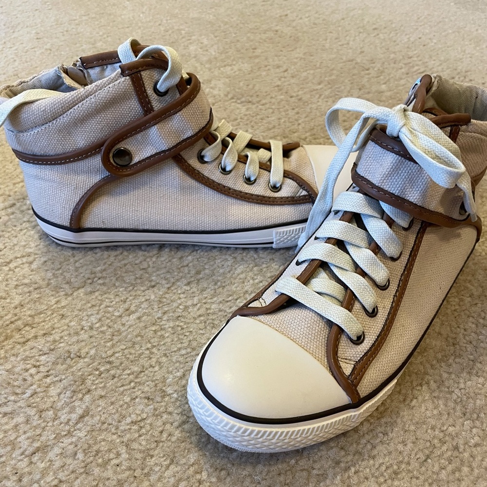 Aldo low stop sneakers size 39